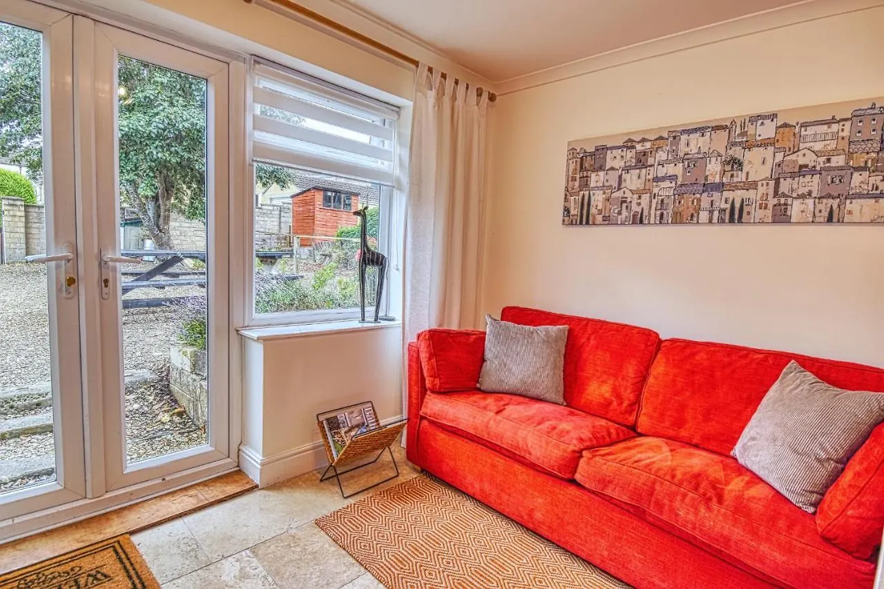 4 Bedroom House In Central Bath With Garden & Free Private Parking Holiday home